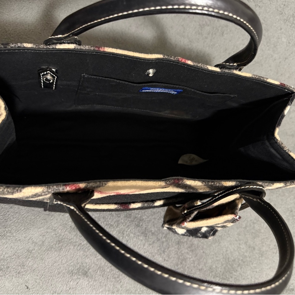 Burberry Black and Tan Checkered Women's Bag - Picture 3 of 6